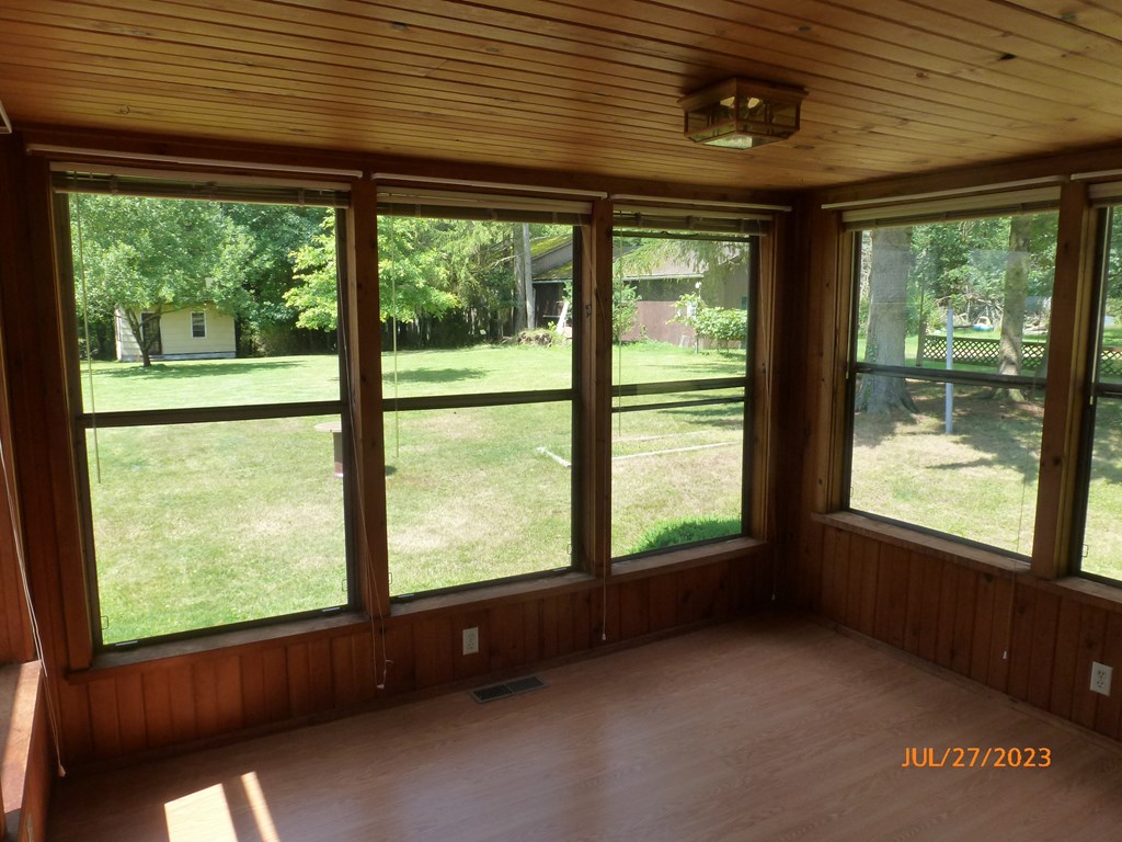 930 Innis St Extension Oil City, PA 16301 - Photo 19 of 40
