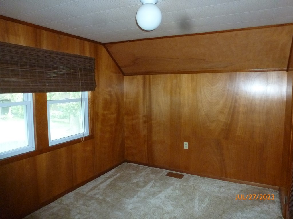930 Innis St Extension Oil City, PA 16301 - Photo 34 of 40