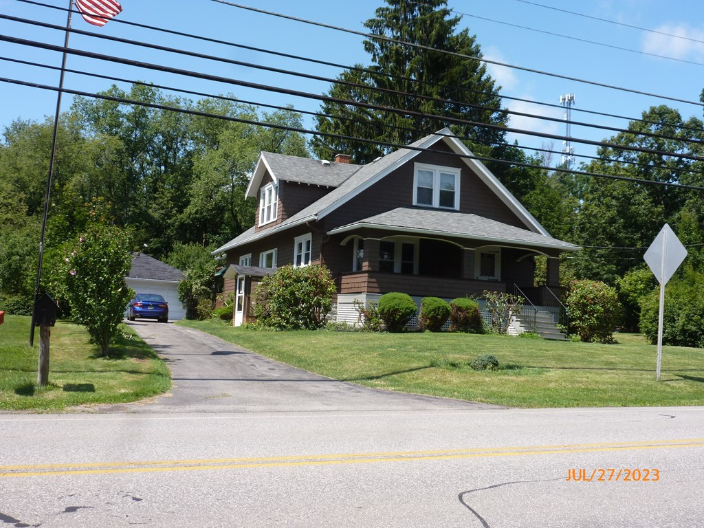 930 Innis St Extension Oil City, PA 16301 - Photo 7 of 40