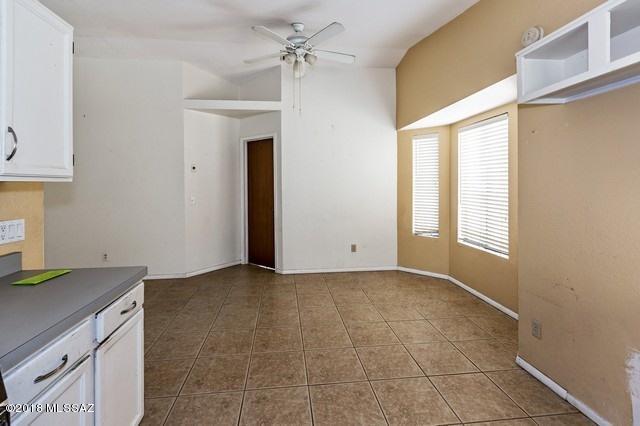 2541 West Fanbrook Road Tucson, AZ 85741 - Photo 9 of 25