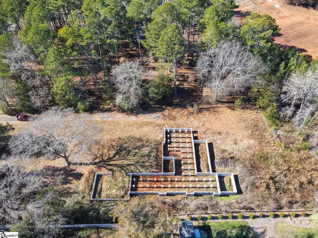 $400,000 | 520 Blacks Drive, Greenville, SC 29615