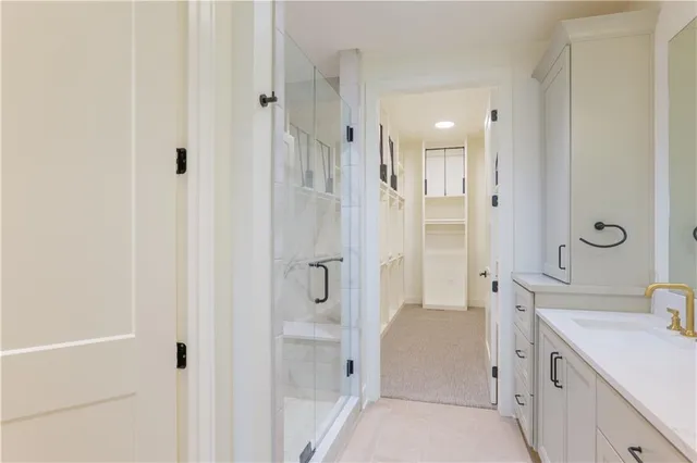 $1,000,400 | 2852 West 133rd Terrace, Leawood, KS 66224