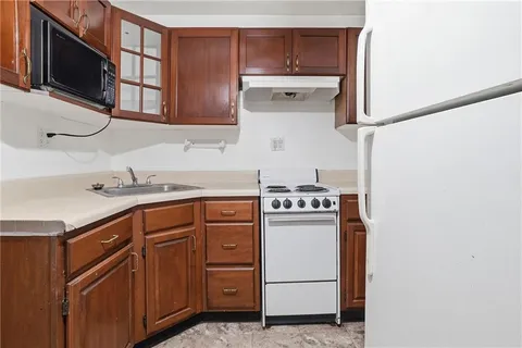 $200,000 | 139 Leneake Street, Turtle Creek, PA 15145