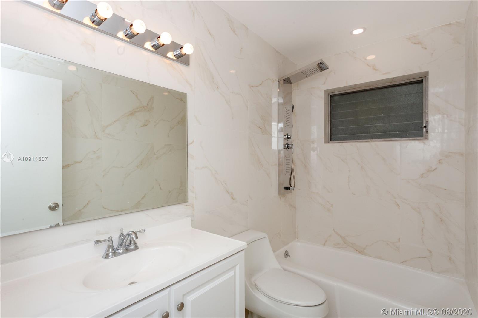 4017 Monroe Street Hollywood, FL 33021 - Photo 8 of 13