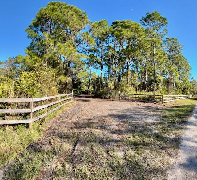 24951 Southwest 86th Street Indiantown, FL 34956 - Photo 3 of 16 IMG_2611