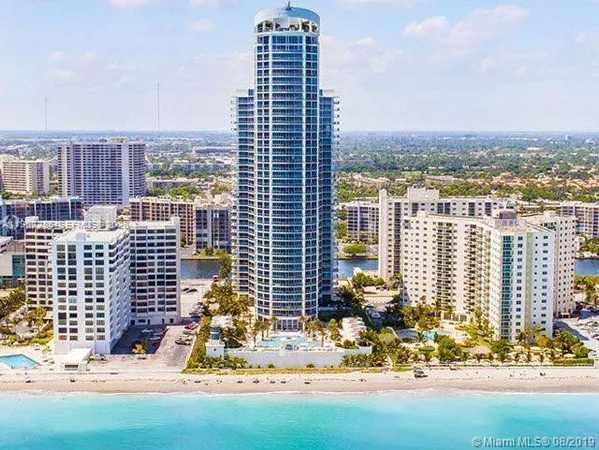 $8,000 | 3101 South Ocean Drive, Unit 606, Hollywood, FL 33019