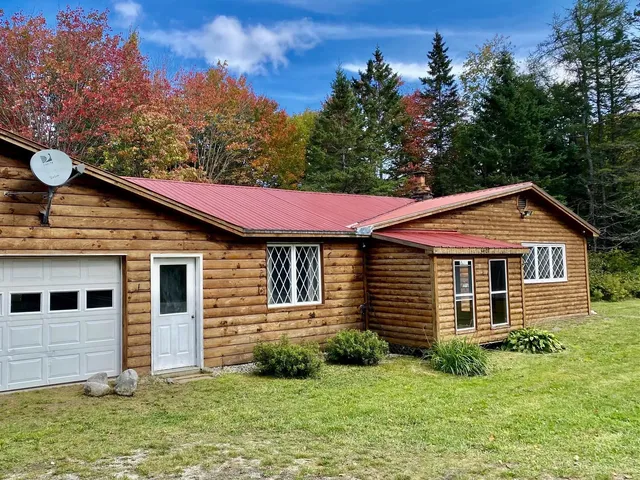 $199,000 | 3407 East Haven Road, Brighton, VT 05846