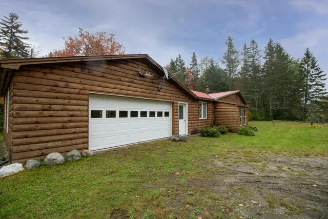 $199,000 | 3407 East Haven Road, Brighton, VT 05846