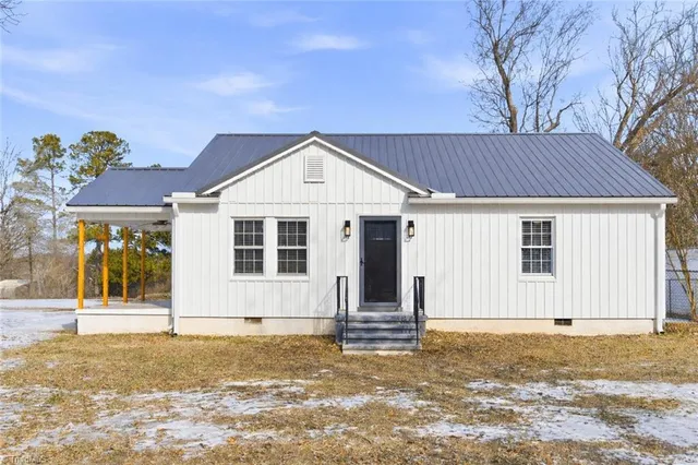 $265,000 | 1104 Grove Lane, Graham, NC 27253