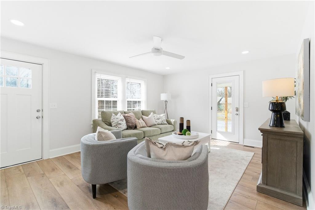 1104 Grove Lane Graham, NC 27253 - Photo 5 of 26