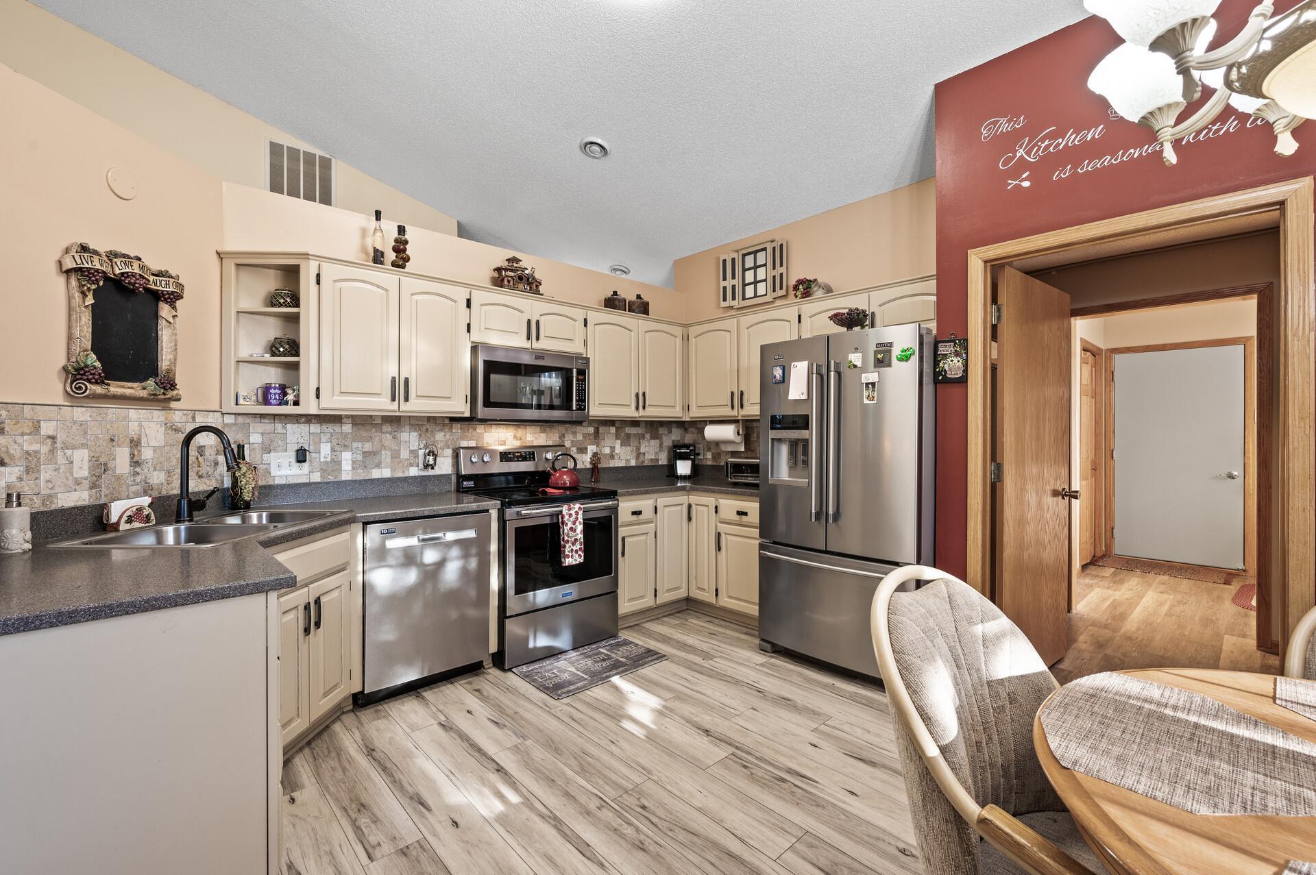 7003 Dupre Road Centerville, MN 55038 - Photo 14 of 35 Gallery Image 14