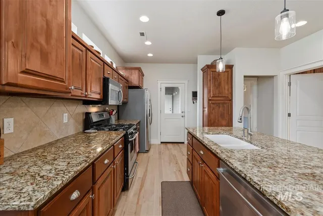 $540,000 | 5998 North Willowdale Lane, Garden City, ID 83714