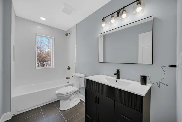 $499,000 | 6532 West 112th Street, Worth, IL 60482