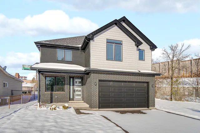 $499,000 | 6532 West 112th Street, Worth, IL 60482