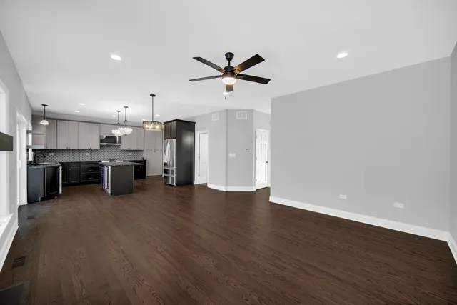 $499,000 | 6532 West 112th Street, Worth, IL 60482