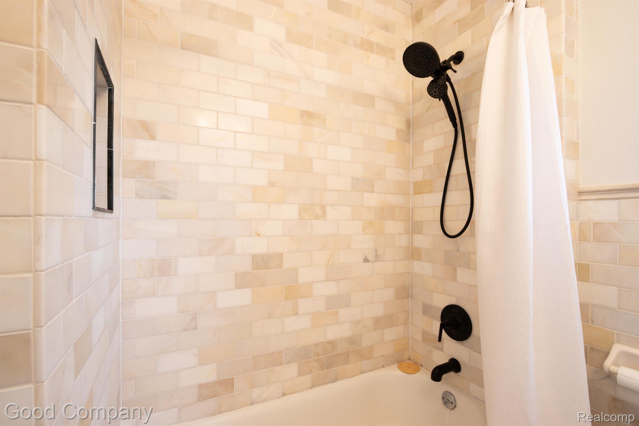 44 Sylvan Avenue Pleasant Ridge, MI 48069 - Photo 24 of 54 Gallery Image 24