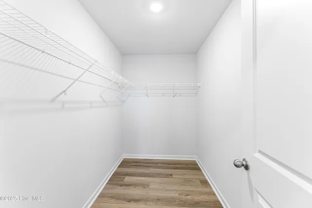 $360,360 | 624 South Squires Run Lane, Richlands, NC 28574