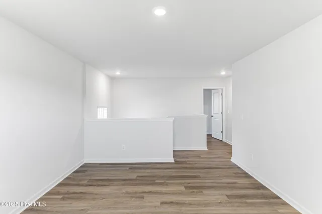 $360,360 | 624 South Squires Run Lane, Richlands, NC 28574