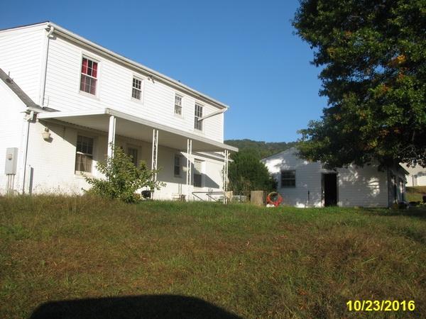270 Valley Road Hardy, VA 24101 - Photo 6 of 10 IMG_4521_020