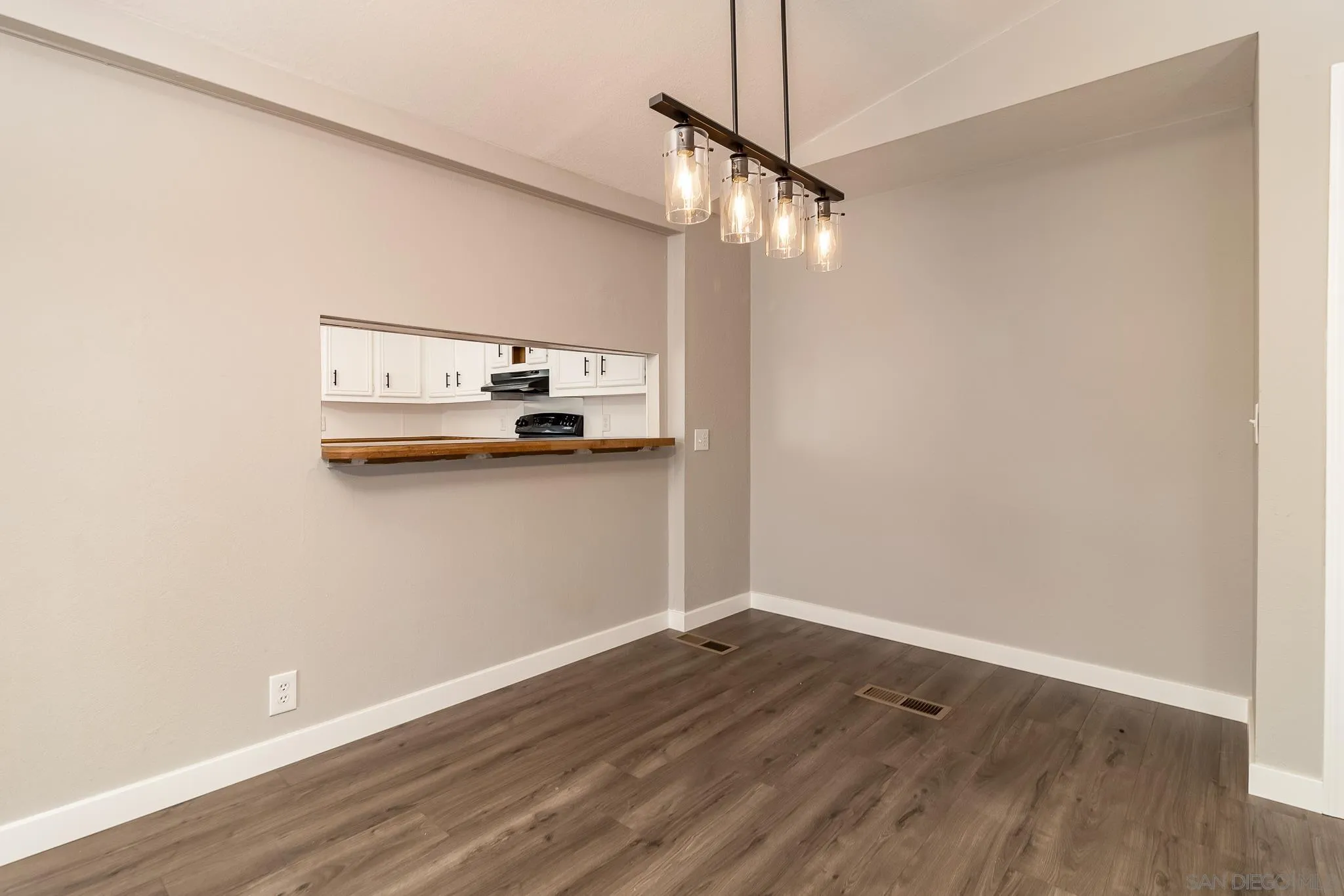 31685 Ruth Lane Homeland, CA 92548 - Photo 11 of 36 Gallery Image 11