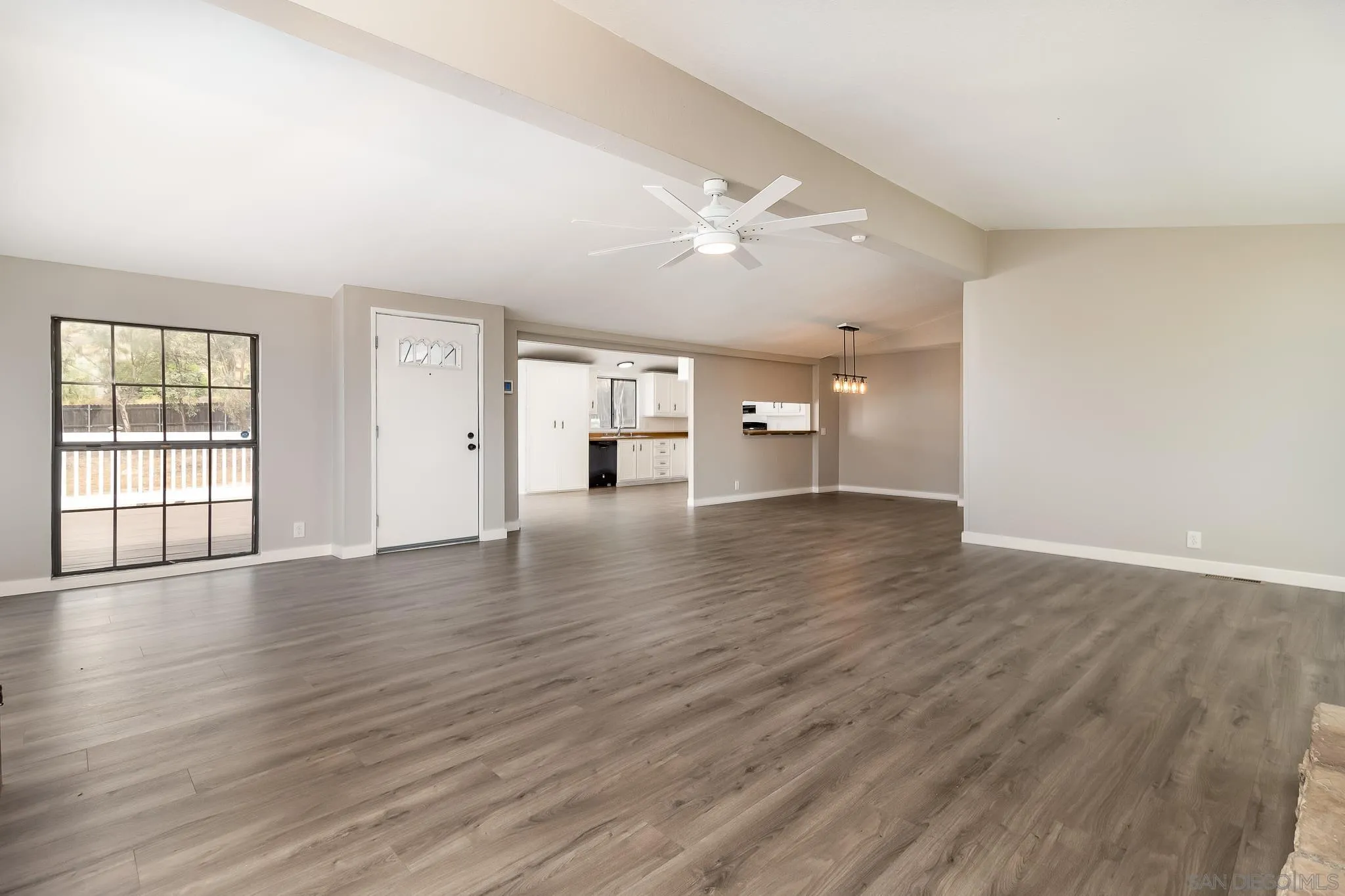 31685 Ruth Lane Homeland, CA 92548 - Photo 6 of 36 Gallery Image 6