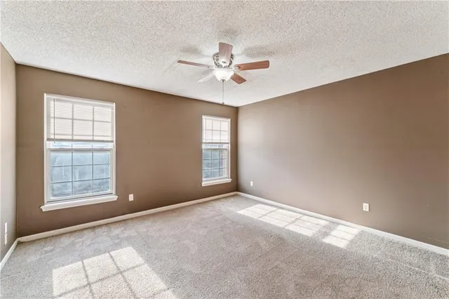 $235,000 | 703 Northeast Swann Circle, Lee's Summit, MO 64086