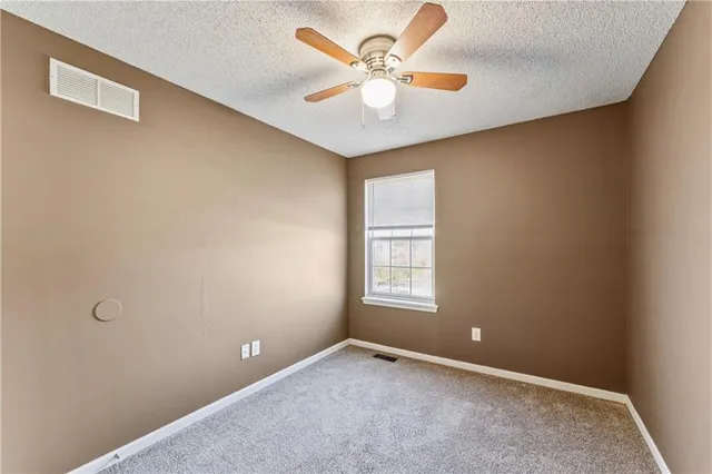 $235,000 | 703 Northeast Swann Circle, Lee's Summit, MO 64086