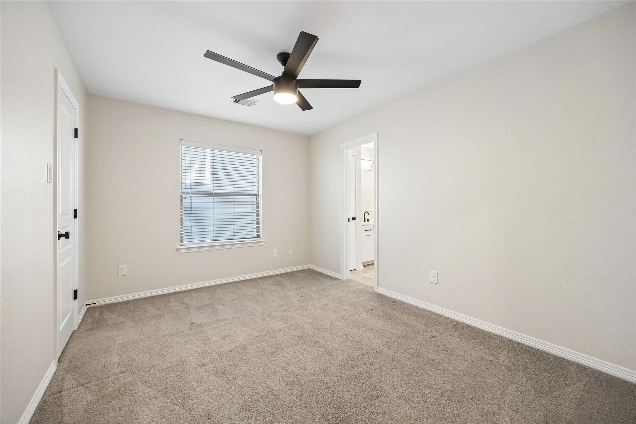 217 West 24th Street Houston, TX 77008 - Photo 24 of 37