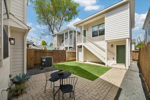 $849,000 | 217 West 24th Street, Houston, TX 77008