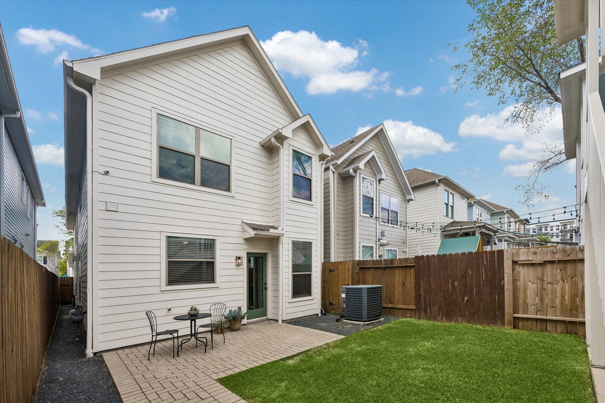 217 West 24th Street Houston, TX 77008 - Photo 32 of 37