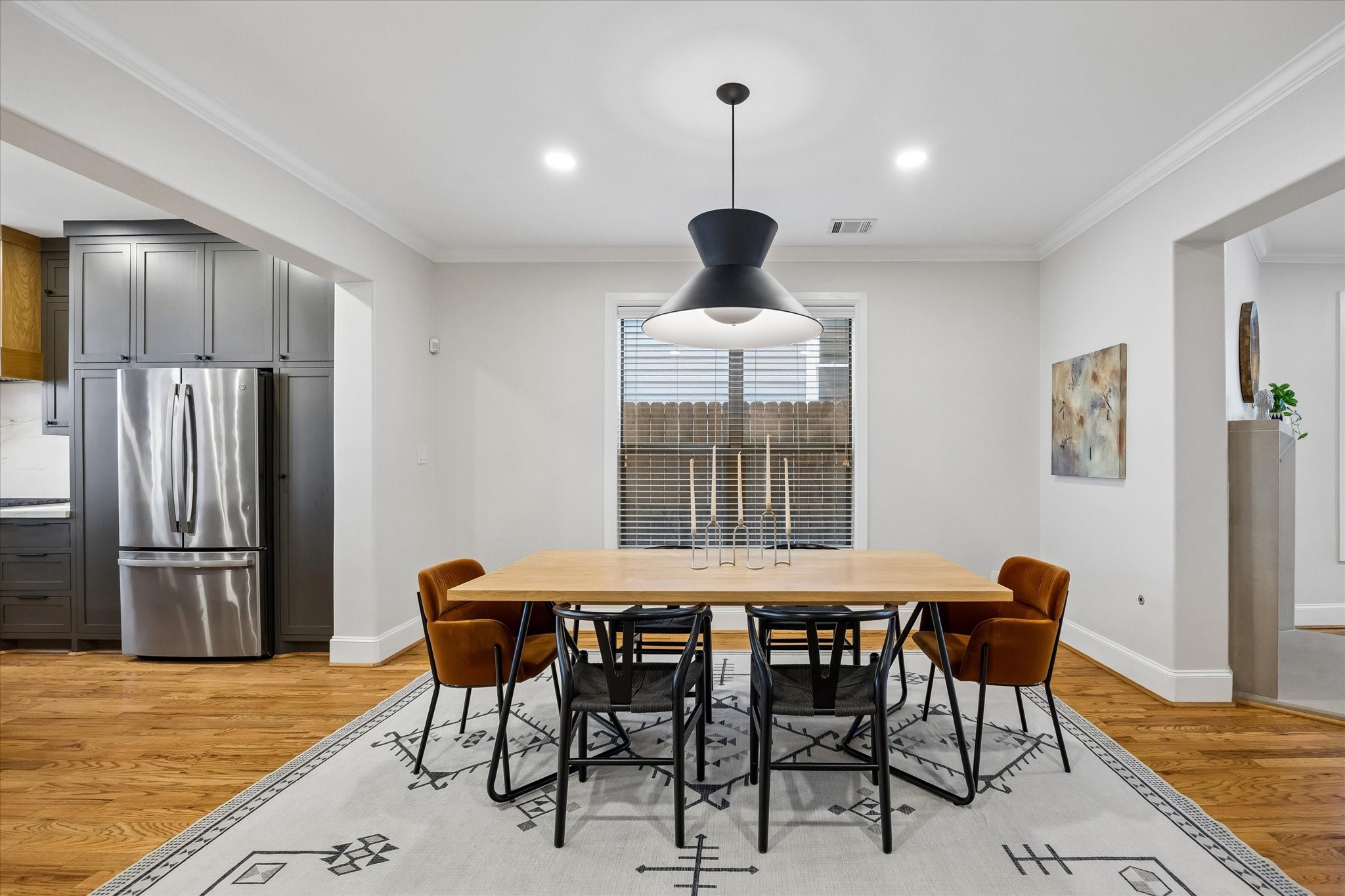 217 West 24th Street Houston, TX 77008 - Photo 4 of 37