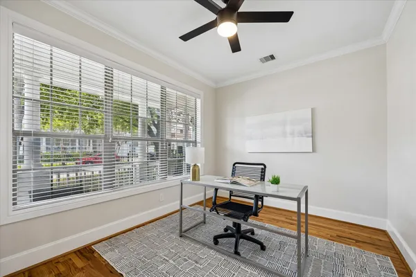 $849,000 | 217 West 24th Street, Houston, TX 77008