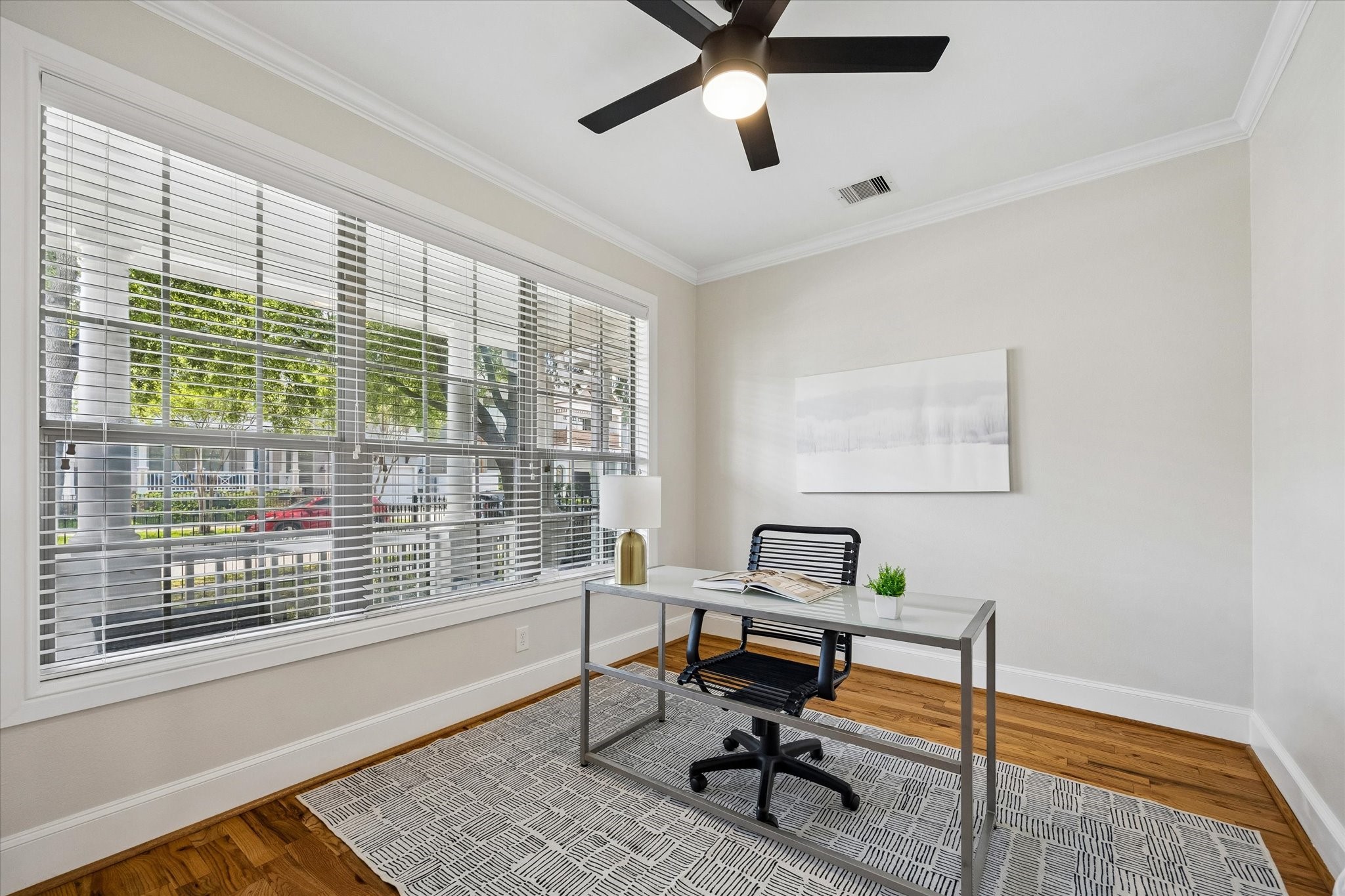 217 West 24th Street Houston, TX 77008 - Photo 8 of 37