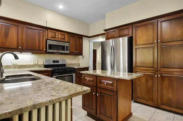 $450,000 | 409 Westgate Avenue, University City, MO 63130