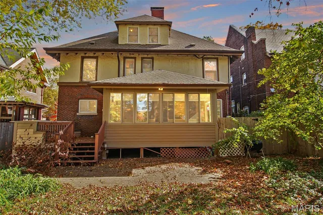 $450,000 | 409 Westgate Avenue, University City, MO 63130