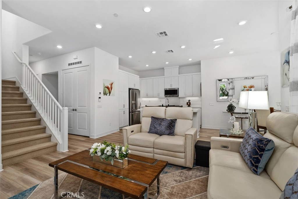 888 Sunrise Road Rancho Mission Viejo, CA 92694 - Photo 6 of 26 Easy single level living