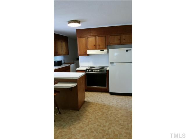 6336 Diamond Drive Raleigh, NC 27610 - Photo 5 of 9 Kitchen