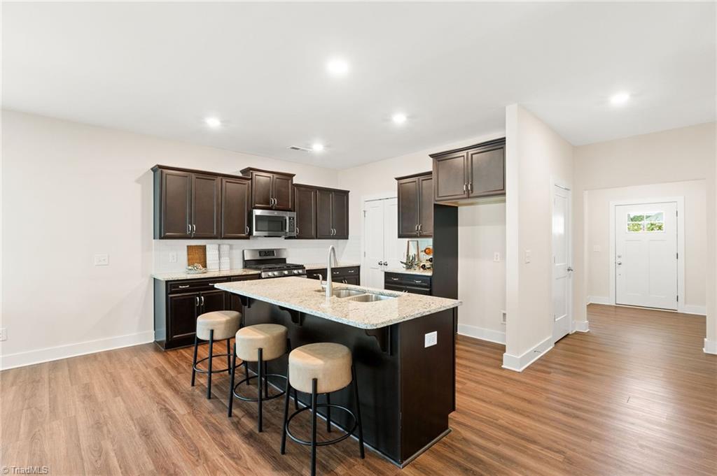 3748 Bridleton Ridge Trail Greensboro, NC 27410 - Photo 17 of 44 Kitchen