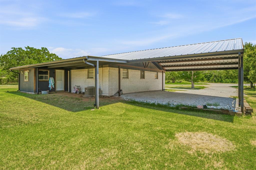 352 Seaberry Loop Graham, TX 76450 - Photo 21 of 36