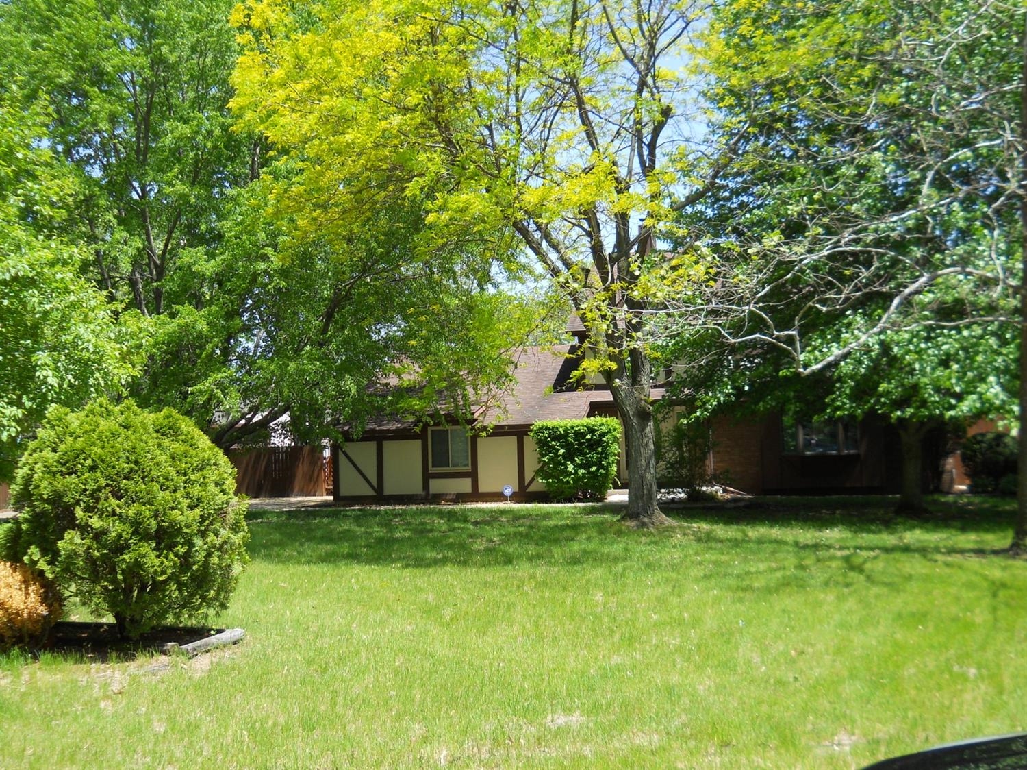 9841 West Rustic Drive Demotte, IN 46310 - Photo 32 of 32 1500x1124