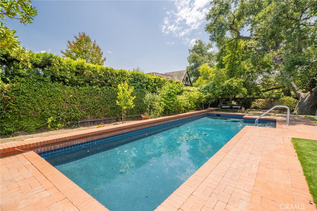 3343 San Pasqual Street Pasadena, CA 91107 - Photo 34 of 45 a view of swimming pool with a yard