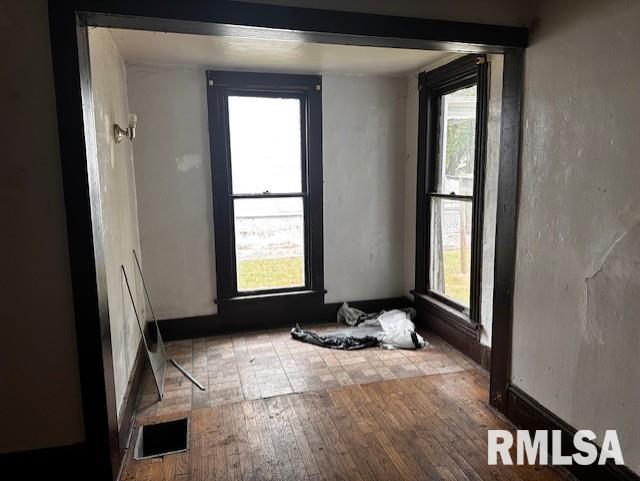 507 South Prairie Street Jacksonville, IL 62650 - Photo 4 of 12