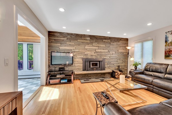 728 Salem End Road Framingham, MA 01702 - Photo 9 of 28