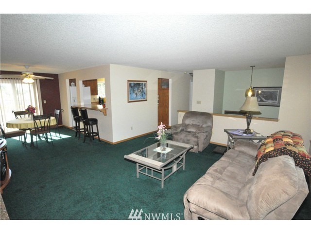 14431 Southeast 194th Street Renton, WA 98058 - Photo 2 of 15 Gallery Image 2
