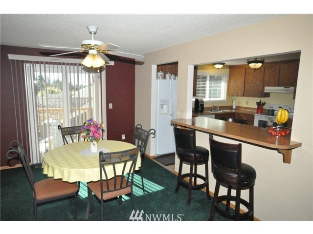 14431 Southeast 194th Street Renton, WA 98058 - Photo 4 of 15 Gallery Image 4