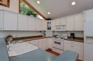 15581 Rannes Street Spring Lake, MI 49456 - Photo 14 of 40 1252895-300wh
