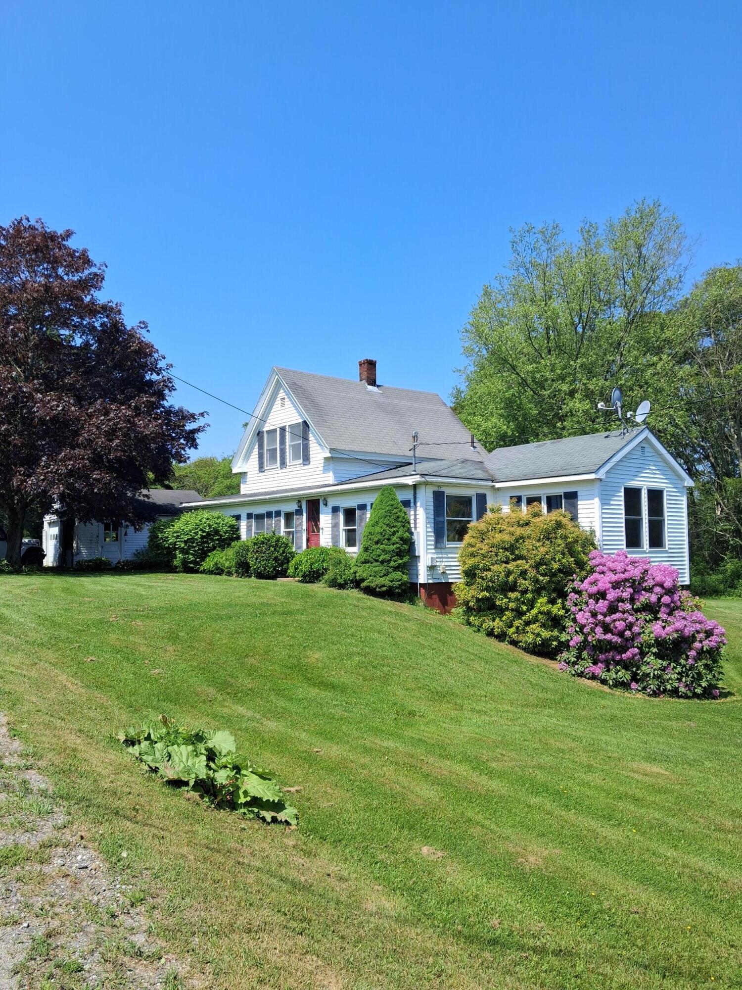 67 Huddle Road Bristol, ME 04554 - Photo 3 of 23 20250611_105102