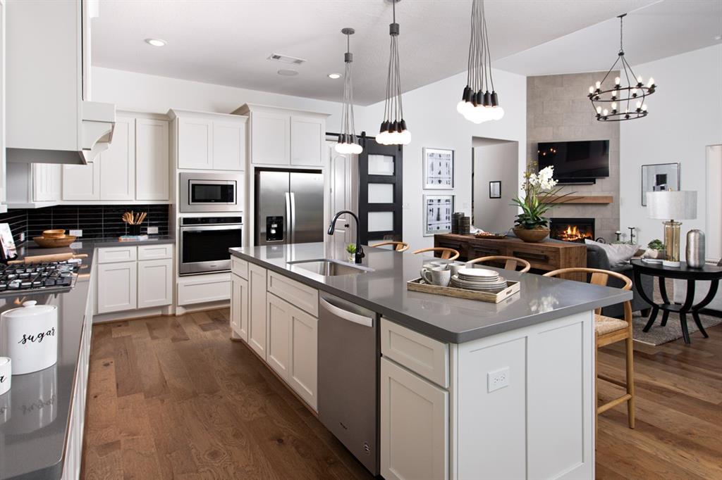 14521 Capridge Road Fort Worth, TX 76008 - Photo 3 of 19 Interior Image