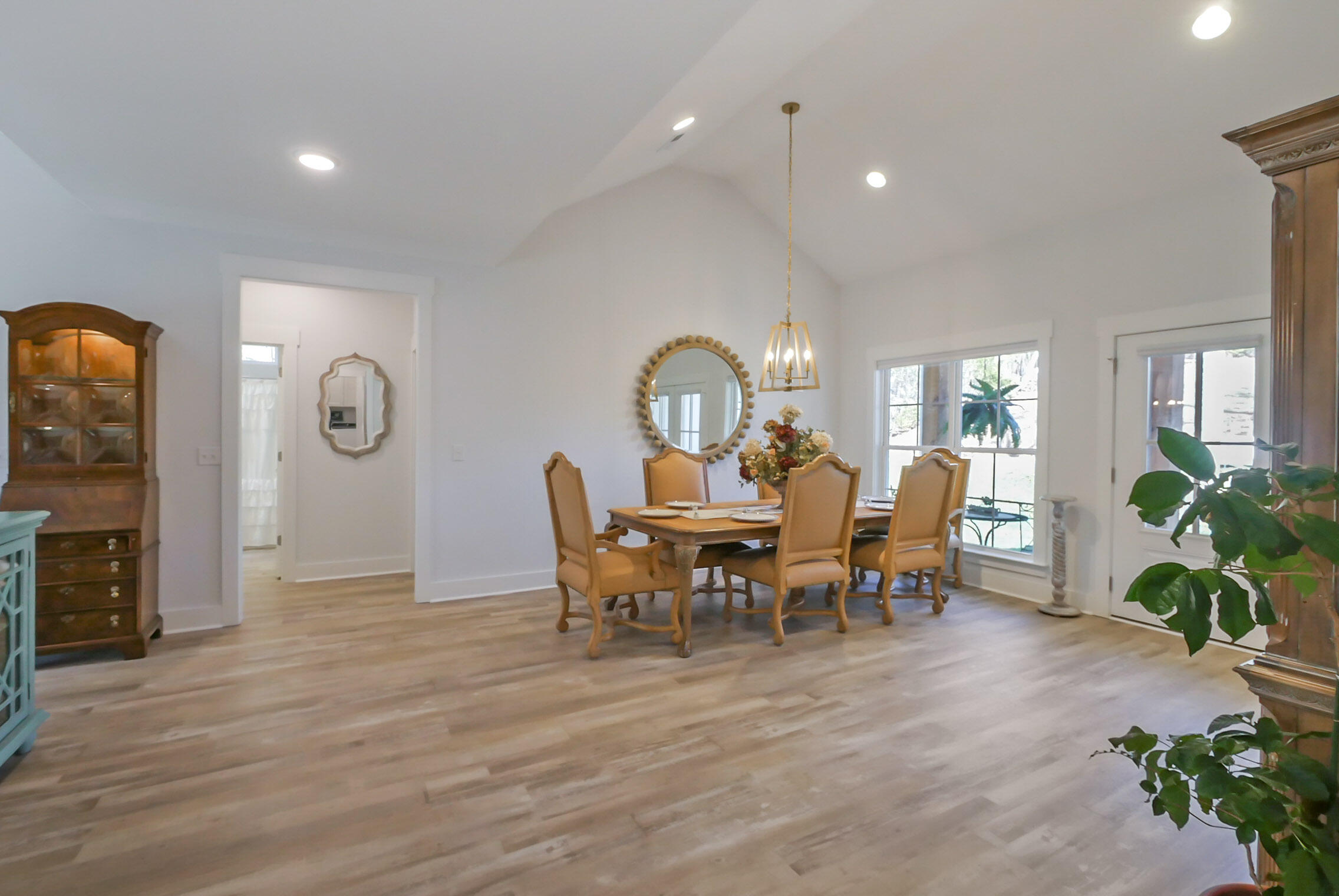 7410 Banther Road Harrison, TN 37341 - Photo 5 of 50 2-P1680907