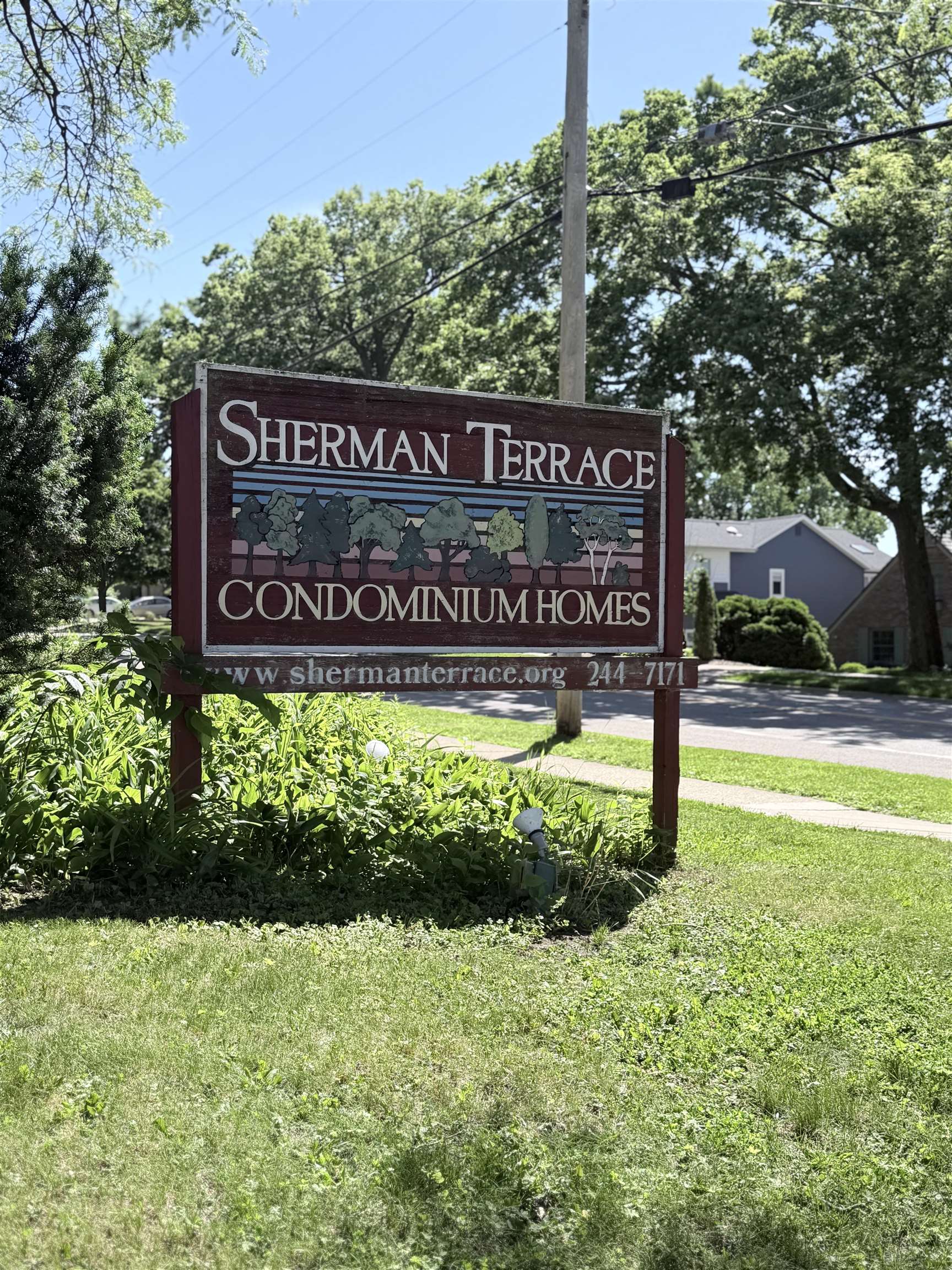 37 Sherman Terrace, Unit 3 Madison, WI 53704 - Photo 2 of 16